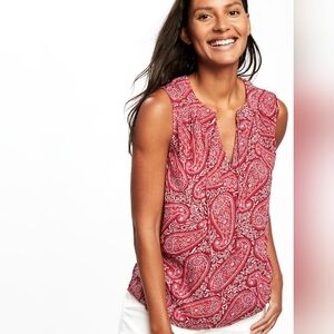 Old Navy Relaxed Tie-Front Sleeveless Blouse in Red and Purple, Size Sma…